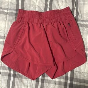 Lululemon Tracker Short V *4”
